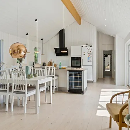 In With Kitchen Nyaraló Blokhus